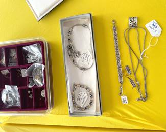 miscellaneous high-quality, costume jewelry (Anne Klein, Christian Dior, Brighton)