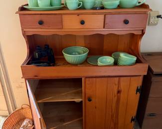 $60 hutch