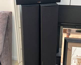 3out of 4 piece Speaker system by