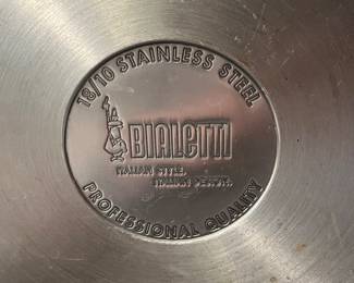 Great selection of pans/lids by Bialetti!