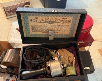 Antique vibrator