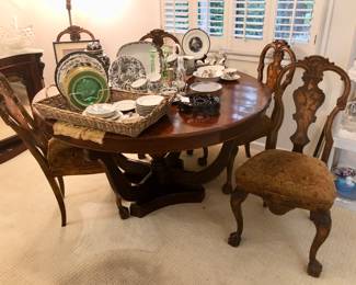 Pedestal style round dining table with 6 inlaid chairs