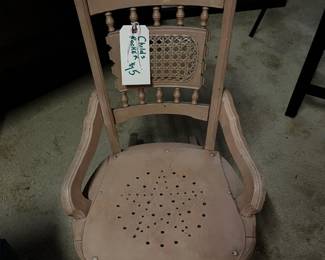 Childs rocker