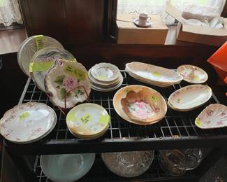 Artistic dishes