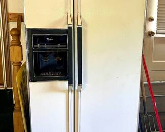 Whirlpool Refrigerator & Freezer