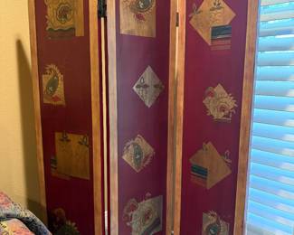 Room Divider/Folding Screen