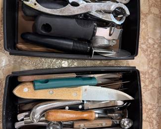 Knives, Utensils