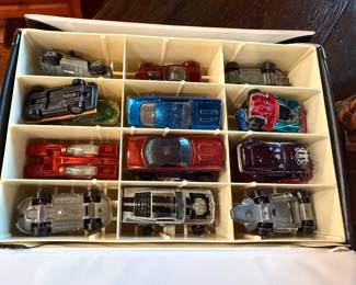 Hot Wheels Cars & Case