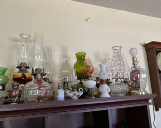 VINTAGE LAMPS