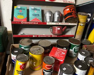 CHESTERFIELD/L&M CIGARETTE DISPLAY