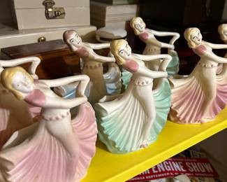HULL POTTERY