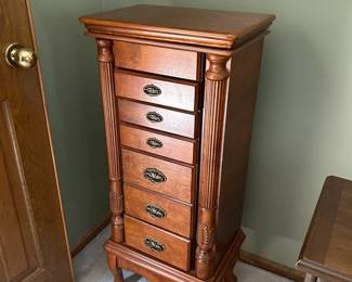 Jewelry armoire