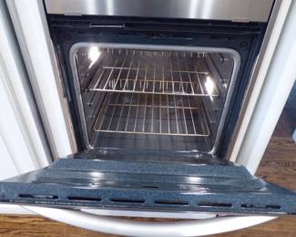 See prices & more info, copy & paste link below:
https://beforeudemo.com/sales-event/hinsdale-house-kitchen-bath-rehab-sale/
