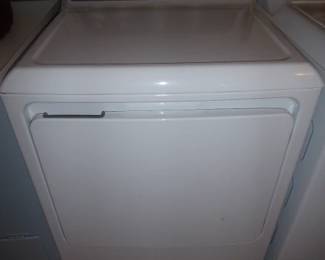 See prices & more info, copy & paste link below:
https://beforeudemo.com/sales-event/hinsdale-house-kitchen-bath-rehab-sale/