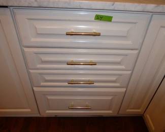 See prices & more info, copy & paste link below:
https://beforeudemo.com/sales-event/hinsdale-house-kitchen-bath-rehab-sale/