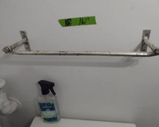 See prices & more info, copy & paste link below:
https://beforeudemo.com/sales-event/hinsdale-house-kitchen-bath-rehab-sale/