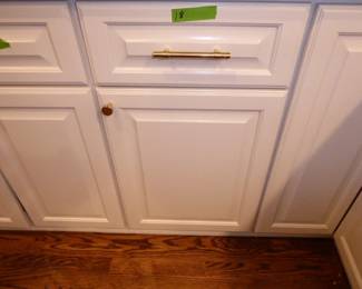 See prices & more info, copy & paste link below:
https://beforeudemo.com/sales-event/hinsdale-house-kitchen-bath-rehab-sale/
