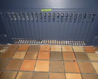 See prices & more info, copy & paste link below:
https://beforeudemo.com/sales-event/hinsdale-house-kitchen-bath-rehab-sale/