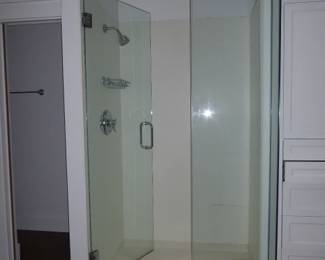 See prices & more info, copy & paste link below:
https://beforeudemo.com/sales-event/hinsdale-house-kitchen-bath-rehab-sale/