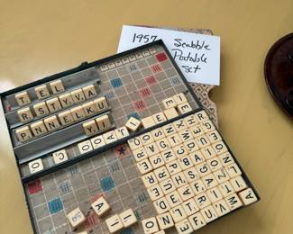 1957 Scrabble game (portable)