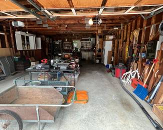 Large garage full
Still in progress of setting up
