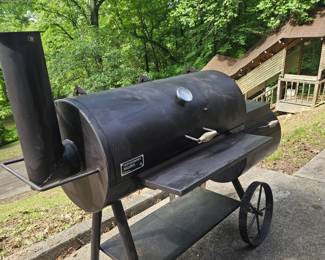 Old Country Smoker
$500
