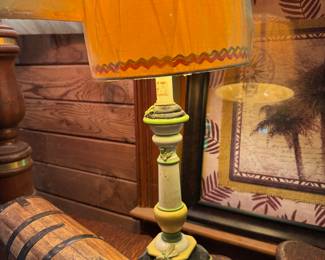 Kids lamp (22”)
$5