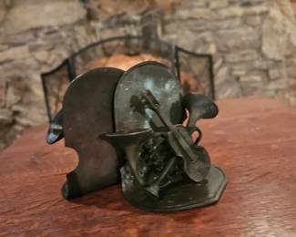 Brass/Bronze Bookends
$15