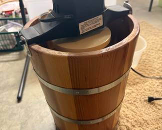 Antigue Ice Cream Freezer