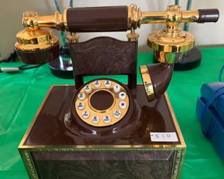 Vintage Deco-Tel Rotary Phone