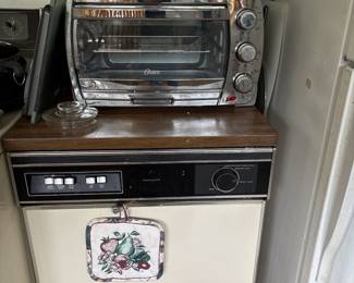 Dishwasher, toaster oven