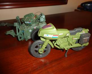 Ram Motorcycle (1982)/Mobile Missle System (1982)