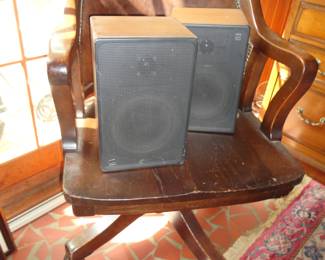 ADS Speakers Model L400 (1980's)