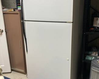 Refrigerator/Freezer
