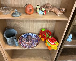 Galvanized Oil Can - 1993 Charles Barkley Phoenix Suns NBA Basketball Plate - Child's Toy