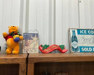 Disney Winnie the Pooh Animated Ornament - Wall Decor