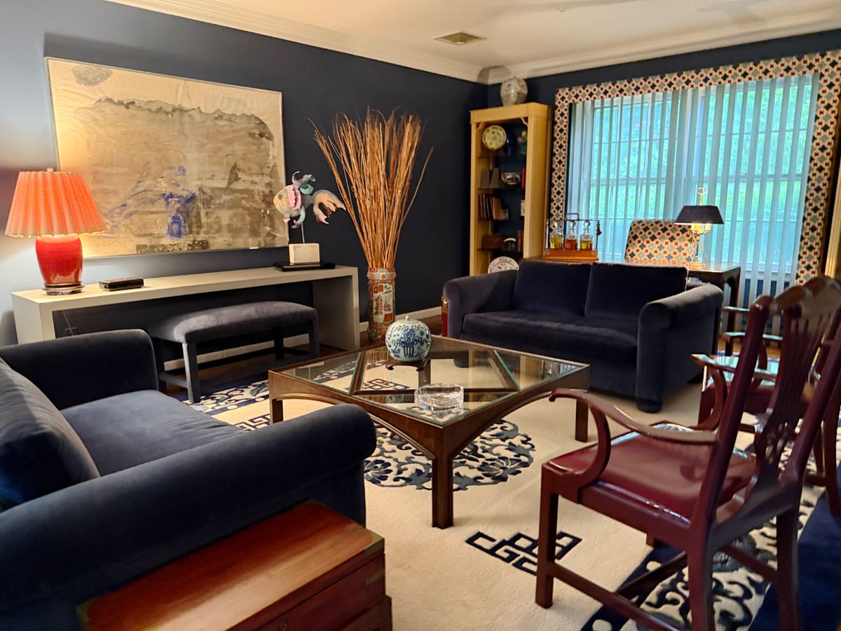 MCM SOFAS & FURNITURE