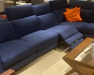 Sectional couch with motorized recliners. 3 recliners and a chaise