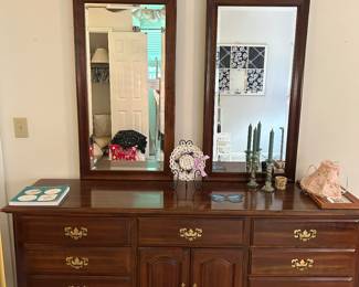 Dresser with mirrors
