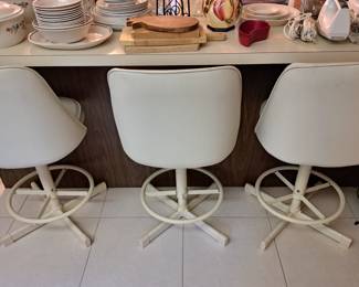 4 Bar Stools Counter Height