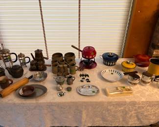 More vintage kitchen serving pieces