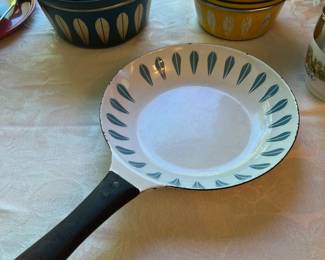 5 piece Vintage cookware