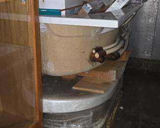 Jacuzzi bathtubs