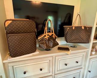 Louis Vuitton collection includes carry-on suitcase complete with keys, locks and travel cover for protection of your beautiful bag,  Wallet, Satchel and large tote