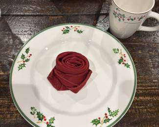 Christopher Radko dinner plates (16)