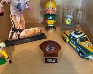 Packer decor
