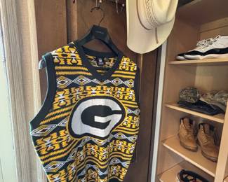 Packer sweater vest