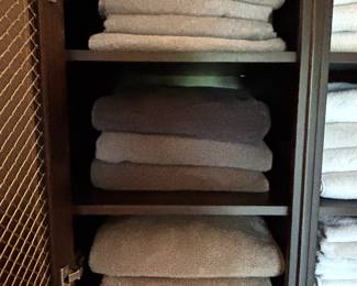 Bath towels
