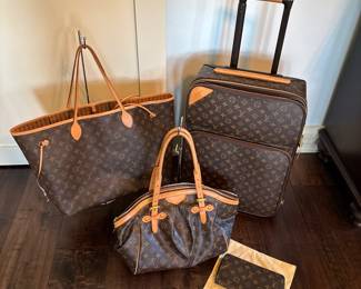 Louis Vuitton collection includes carry-on suitcase complete with keys, locks and travel cover for protection of your beautiful bag,  Wallet, Satchel and large tote