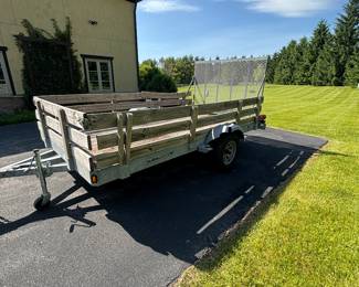 Karavan Utility trailer 6'8" x 12''